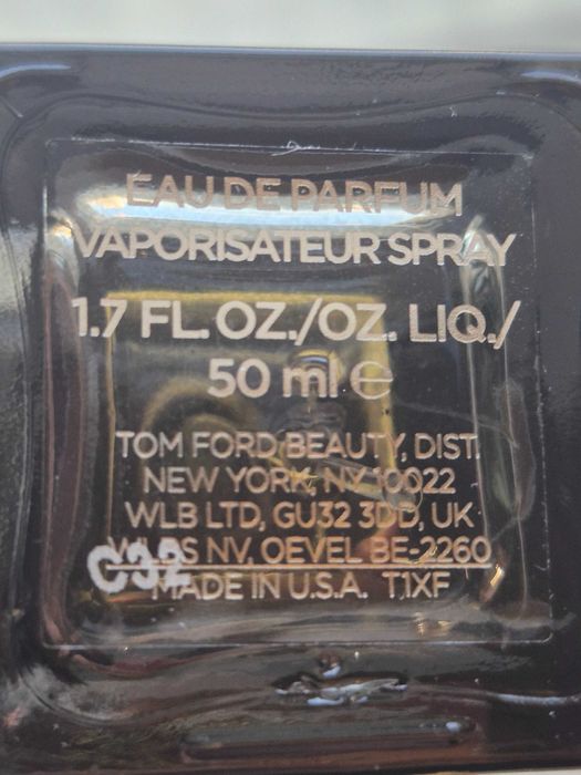 Tom Ford oud wood парфюм
