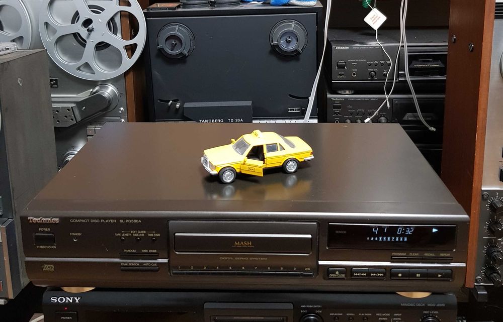 Compact Disc Deck Audio Stereo Vintage TECHNICS SL PG580A Black