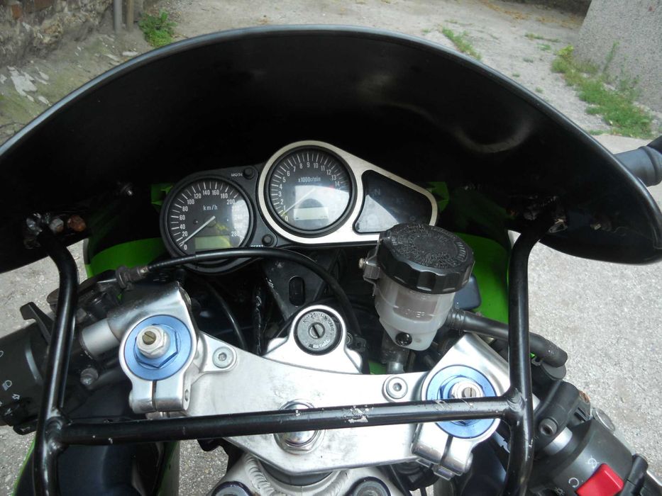 На части Kawasaki Zx6r Zx9r ninja Кавазаки Зх6р 600 Зх9р