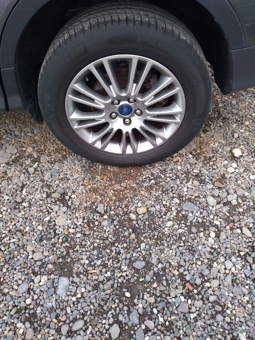 Rezerva ford kuga 235 55 17