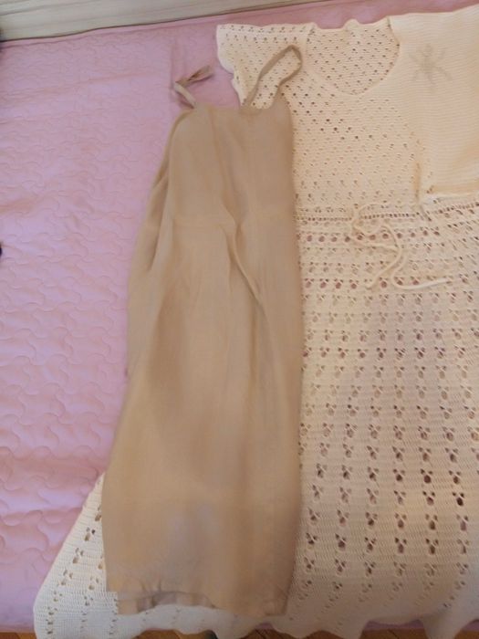 Уникална рокля плетена на една кука.