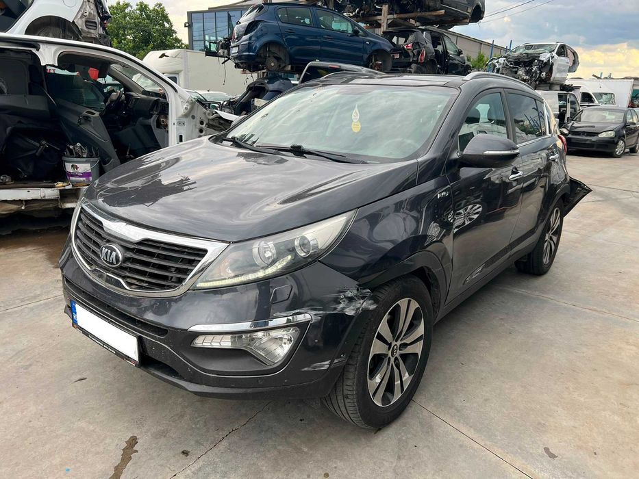 Kia Sportage 2013 Avariat 2.0 crdi 184 cp Automata 4x4 navi Piele panoramic