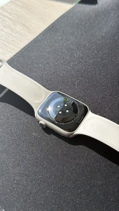 Продам часы apple watch 8 серии
