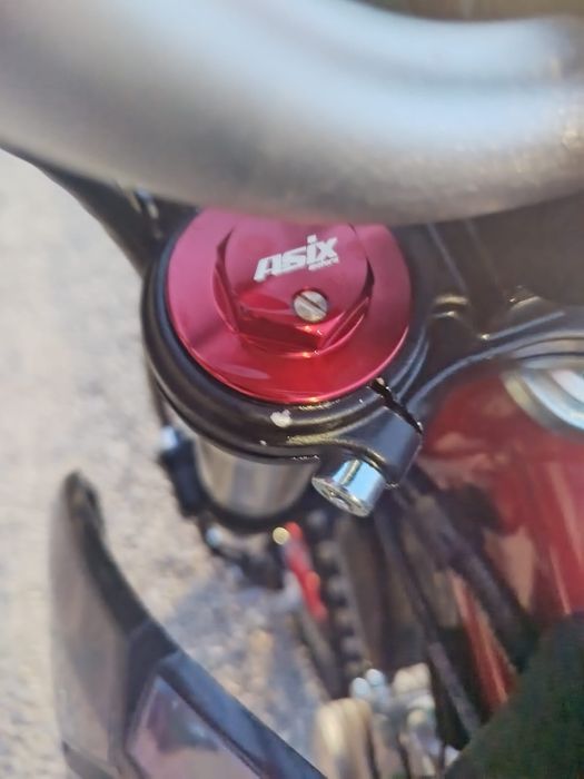 Vând Cross Asix 125