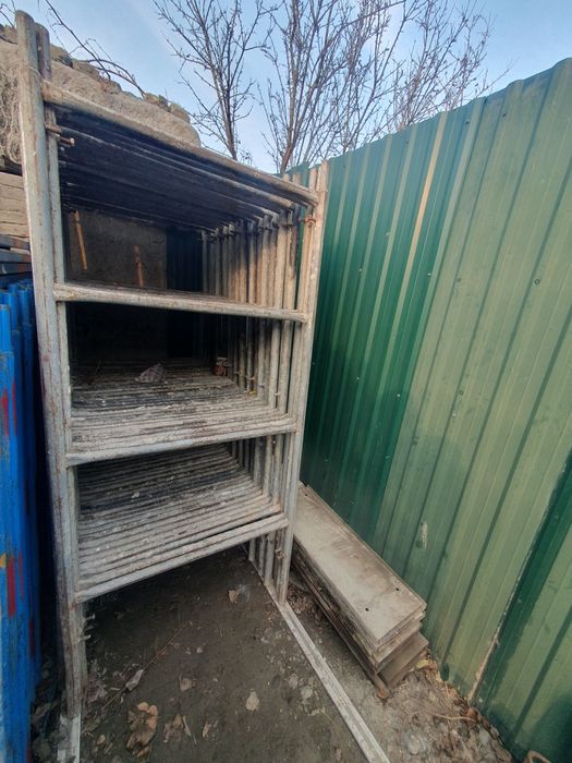 Леса буйи 2метр 1та кашаги 1та паддони  480 минг сум 1комплеги