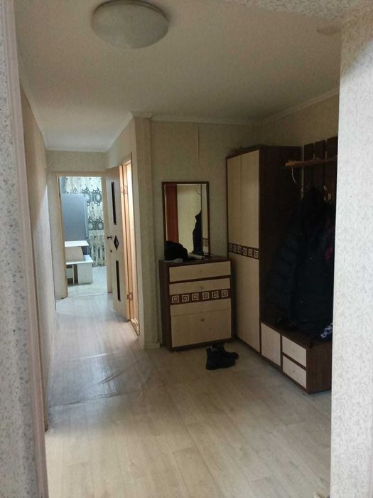 Продается 3-комнатная квартира