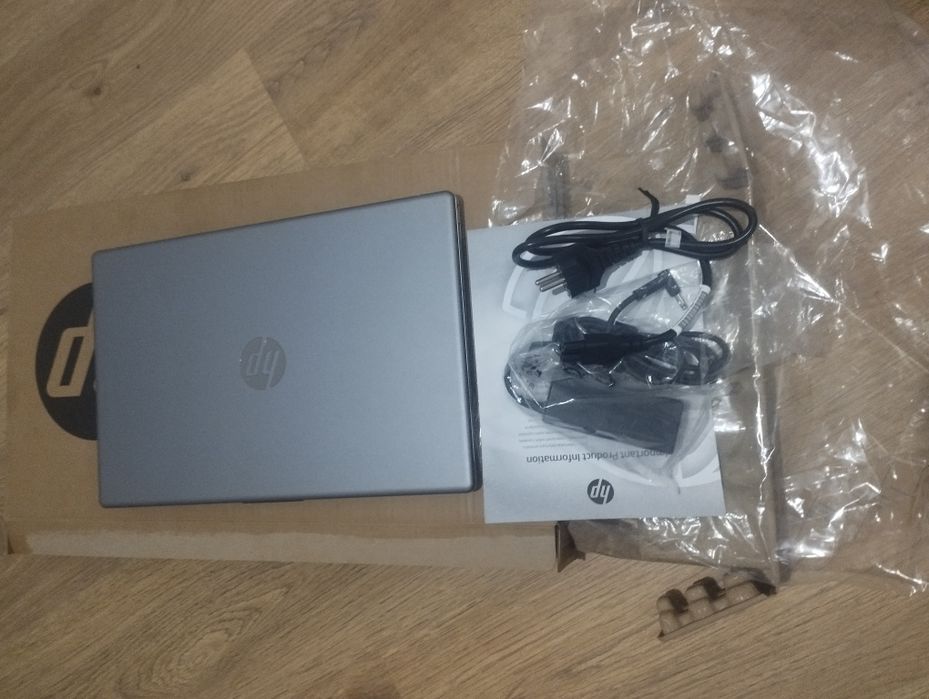 HP 255 G10 garantiyasi bor 1 yil