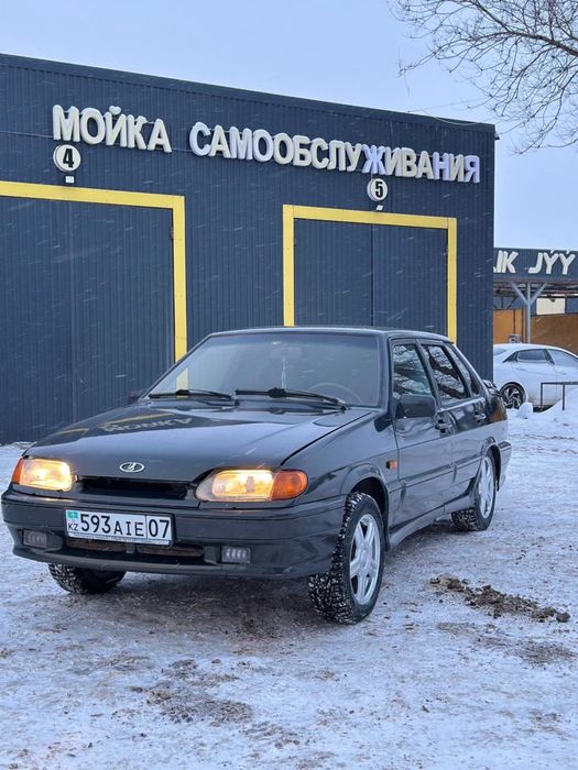 Продам машину 2115