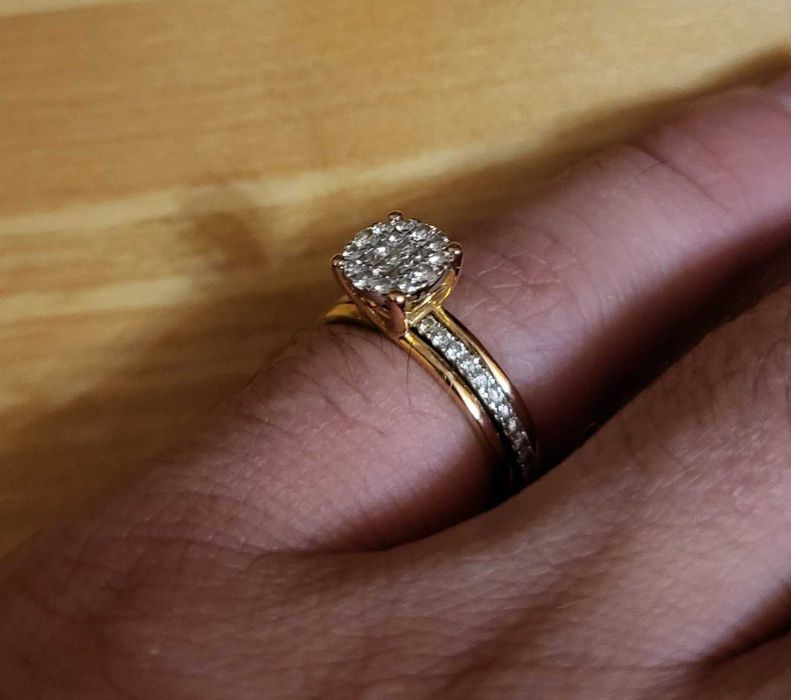 Inel de logodna cu diamante din aur roz si alb Teilor