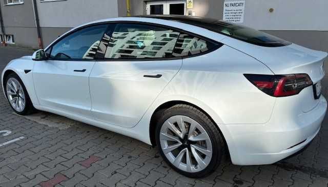 Vand Tesla Model 3, An 2022,Standard Range