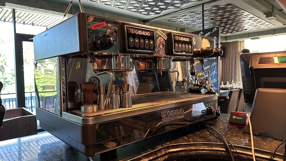 Продам кофемашину