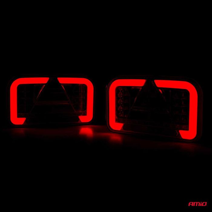 LED стоп за ремарке 12–24V – комбиниран с динамичен мигач