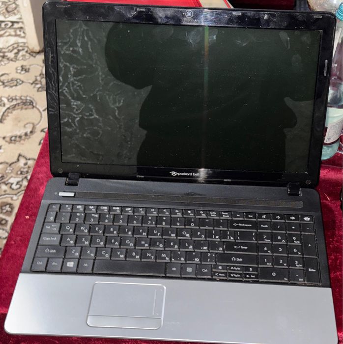 ноутбук Packard bell