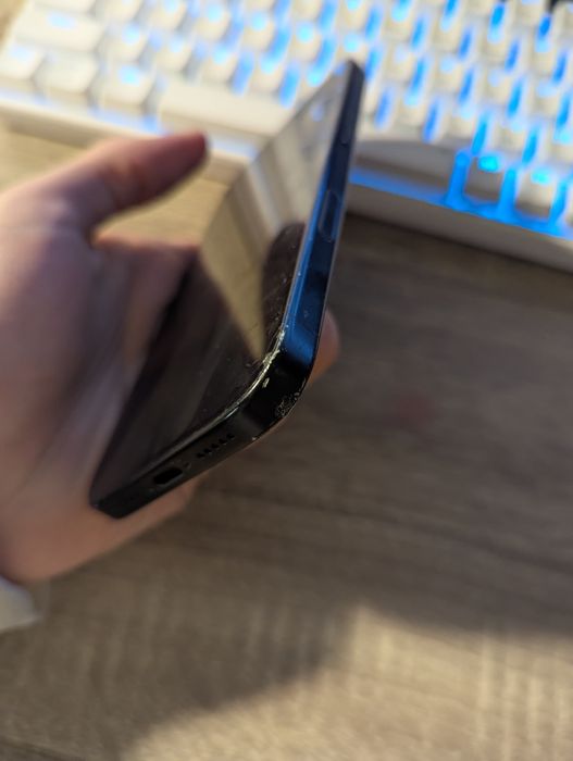 Iphone 16 negru 128gb