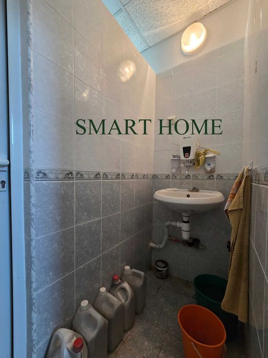 Търговско помещение в кв. „Колю Фичето“!