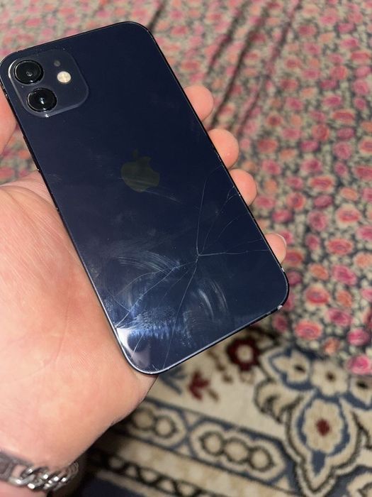 iPhone 12 64gb идеал