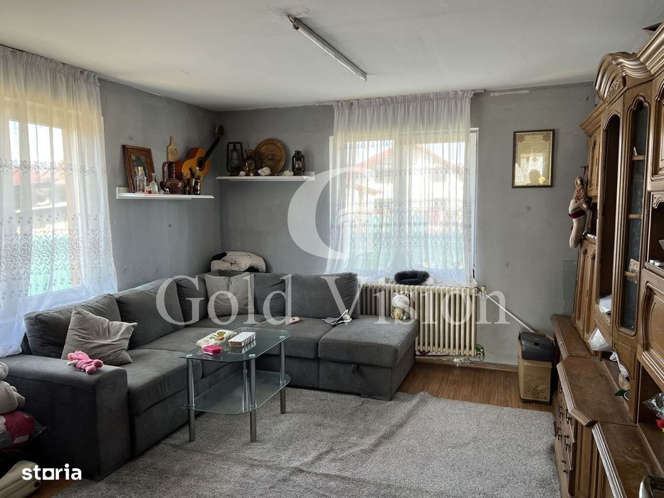 Casă cu 5 camere + anexă, curte + grădină proprie, în Bocicoiu Mare