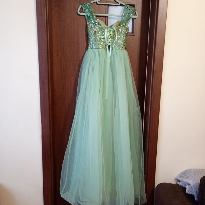 Rochie fata mărimea xs