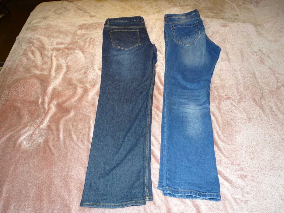 2 броя мъжки дънки, термо панталон+   самобръсначка  PHILIPS и тример