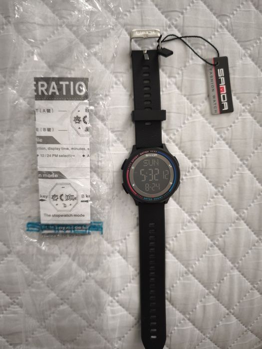 Vând ceasuri electronice SANDA și SKMEI noi cu etichete!