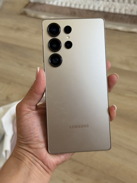 Продается Samsung Ultra 25 ultra 512 gb