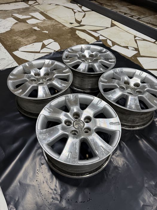Диски Toyota оригинальный