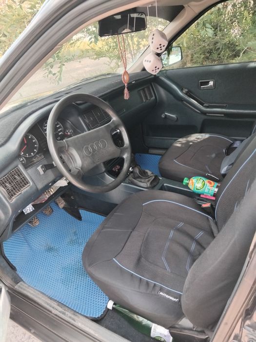 Продам машину ауди 80