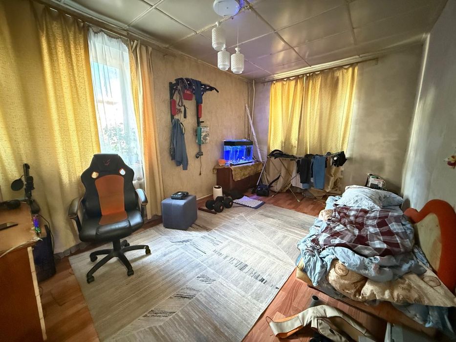 2 комнатная  квартира  район  Подгоры