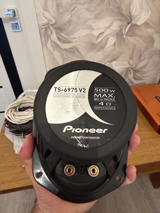 Калонки с усилителем Pioneer