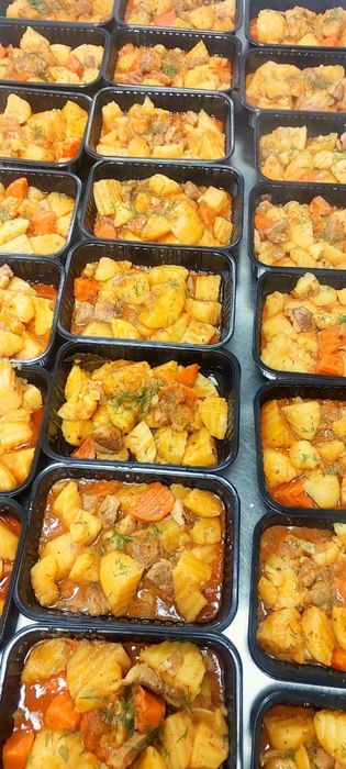 Доставка комплексных обедов и ужинов