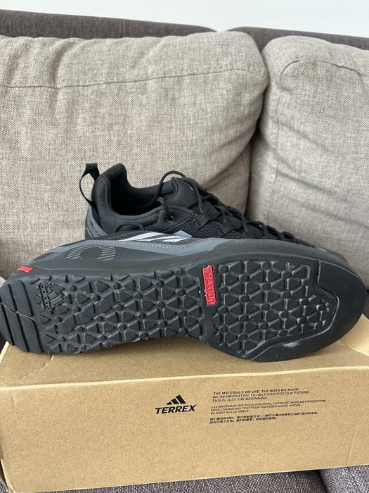 Спортни обувки Сникърси Terrex Swift Solo 2.0 Hiking