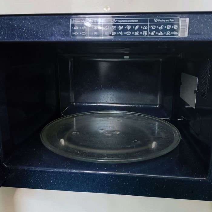 Cuptor cu microunde SAMSUNG