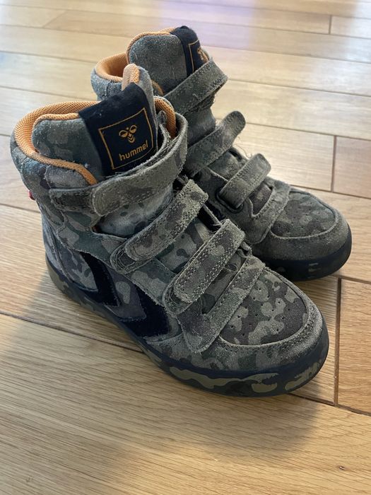 Велурени кецове за момче Hummel 28