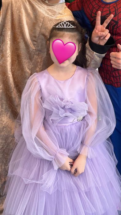 Нарядное платье для девочки