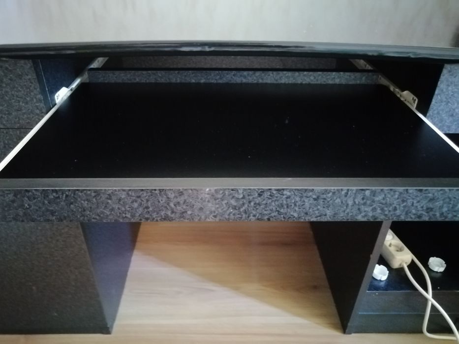 Бюро в отлично състояние