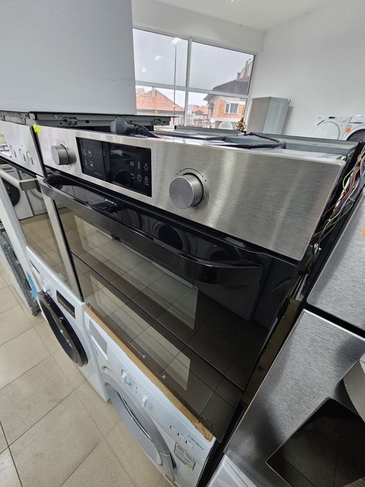 Фурна за вграждане Samsung DualCook