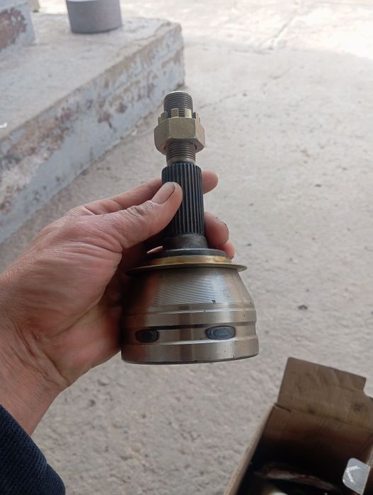 Авто запчасти ,Гранаты