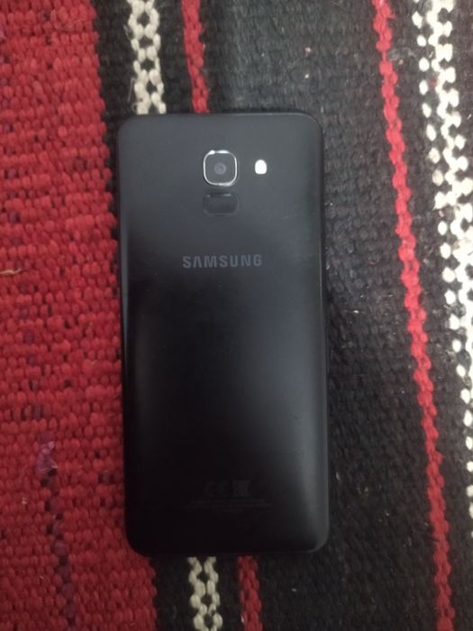 Samsung j6 yaxshi xolata aybi yoʻq