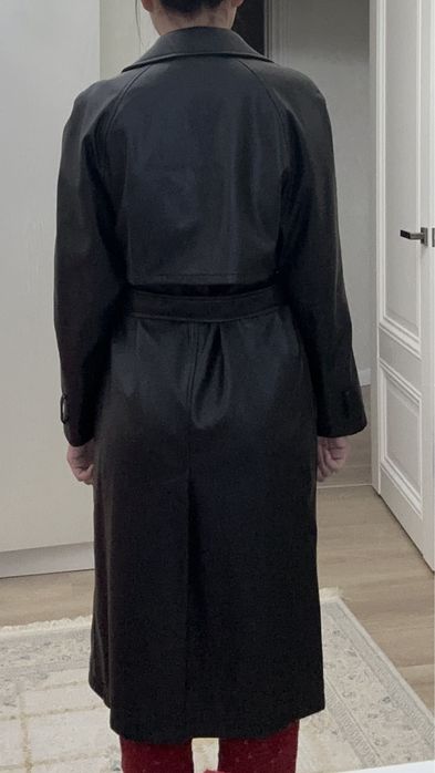 Кожанный плащ от страдивайрус(stradivirus)