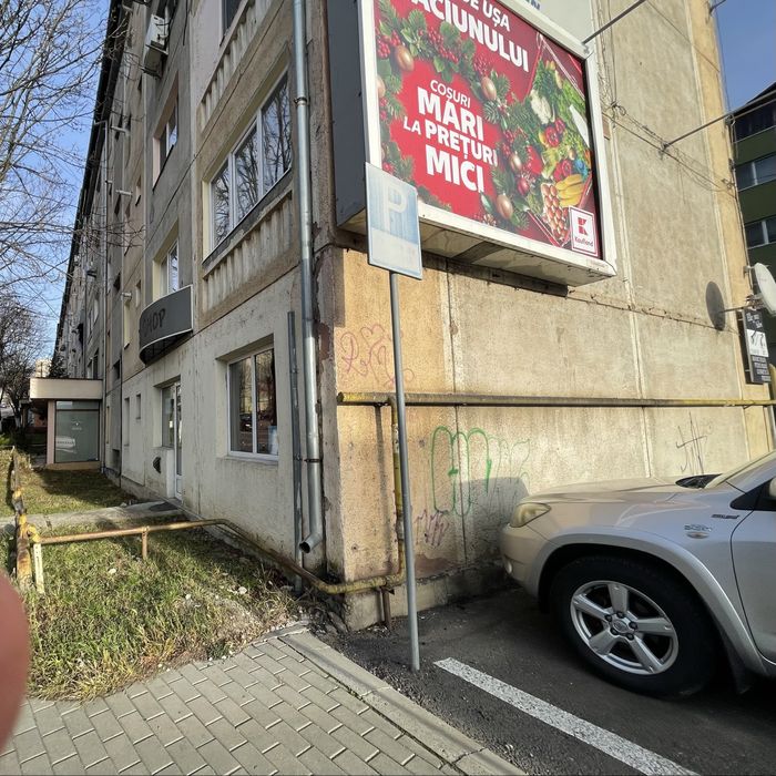 Spatiu comercial pt inchiriat