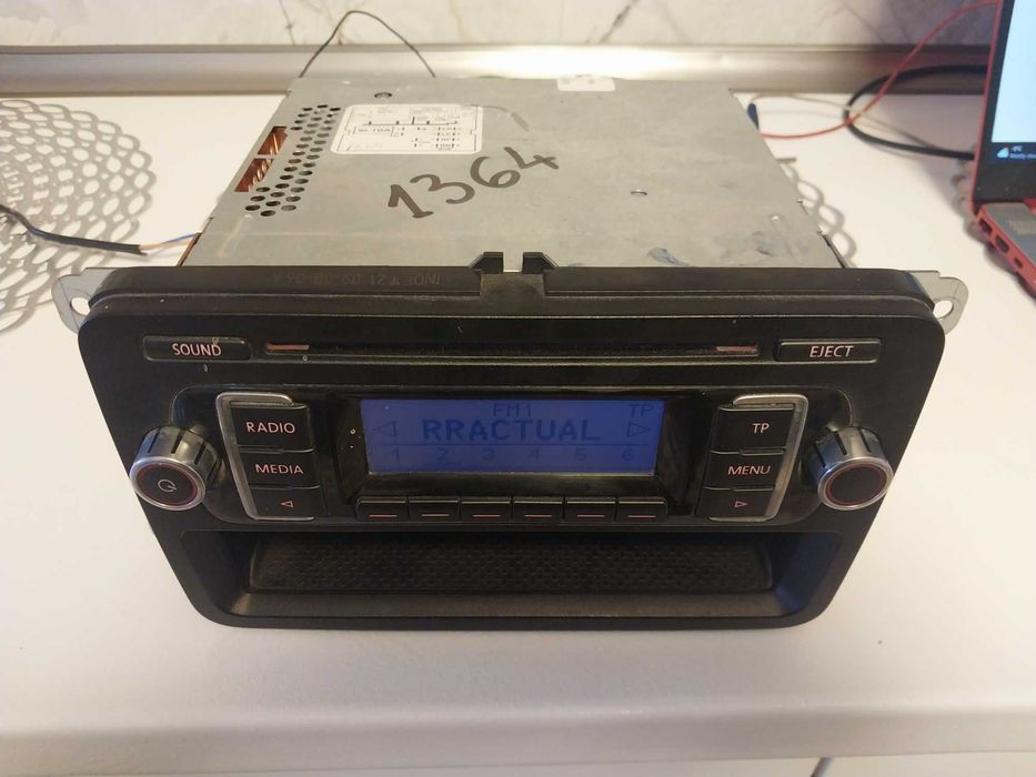 Radio/casetofon CD VW Golf 5/6, Passat B6 RCD210