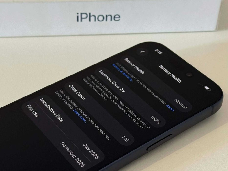 Бартер! Като НОВ! iPhone 17 Pro 256GB Deep Blue (Син) 100%