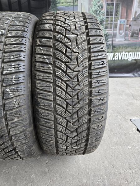 215/45/18 DUNLOP 4бр
