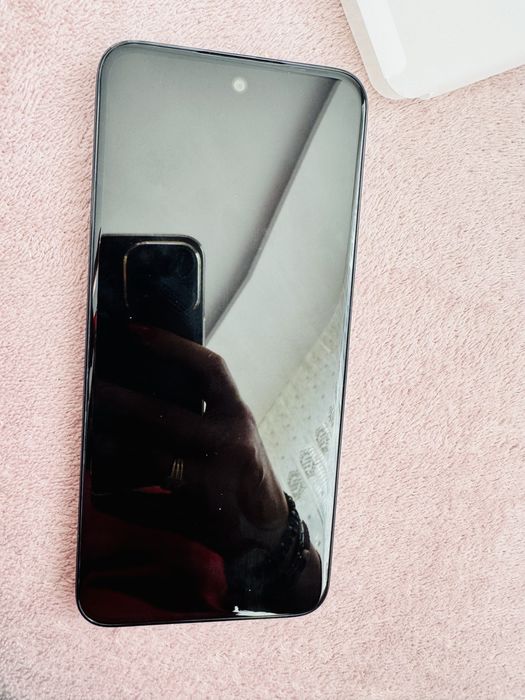 TLC 605 128GB телефон нов