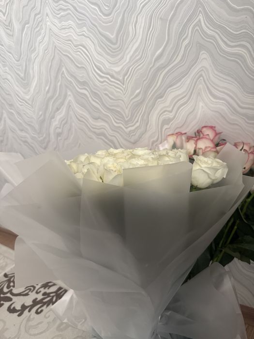 Цветы свежие отдам 5000