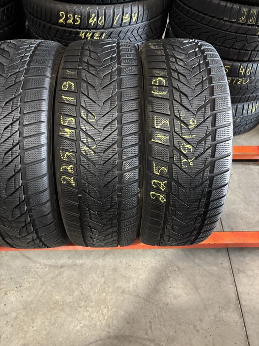 Anvelope Iarna 225/45/19 Vredestein WinTrac Extreme S 225 45 19 R19