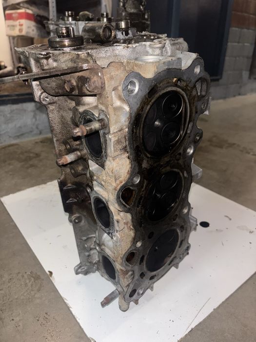 Головка блока цилиндров vq20