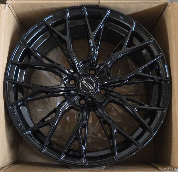 Formula Plus Diska R17