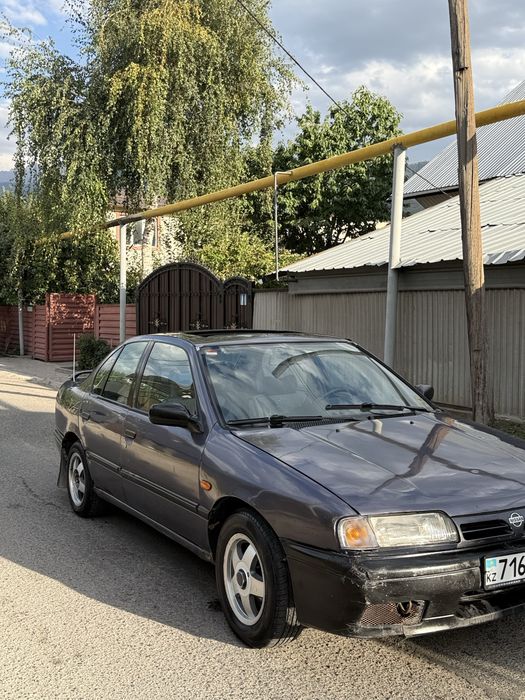 Продам Ниссан Премьера