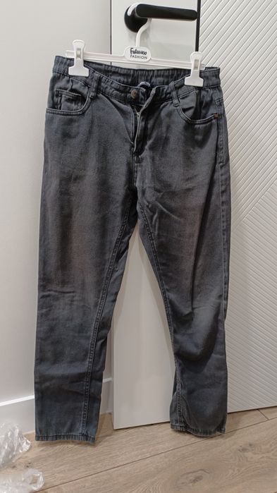 Джинсы и брюки для мальчика